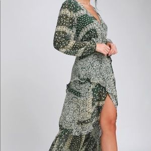 Lulu’s Green Paisley Maxi Dress